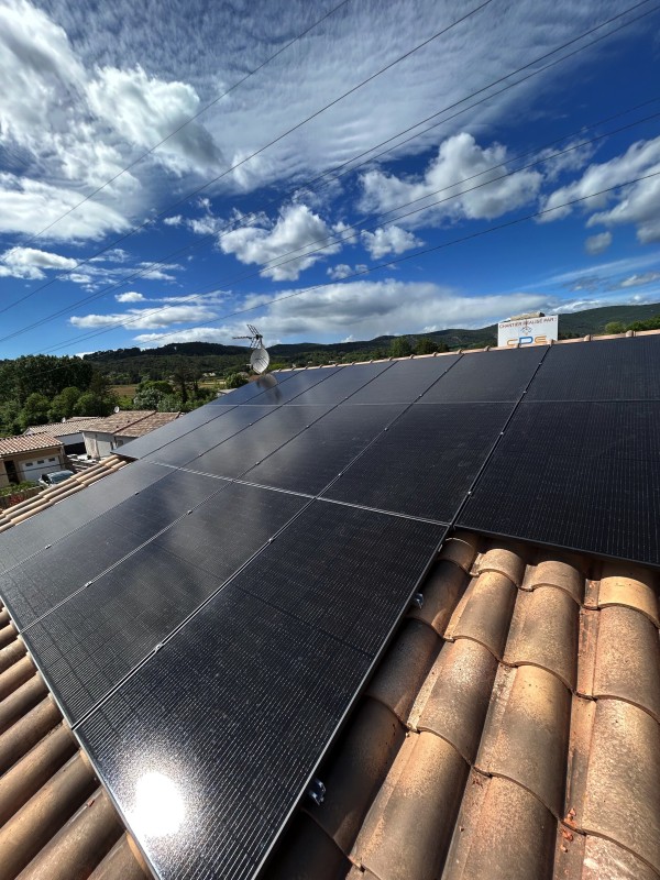  Installation de panneaux photovoltaïques sur la commune de Boisset et Gaujac dans le Gard